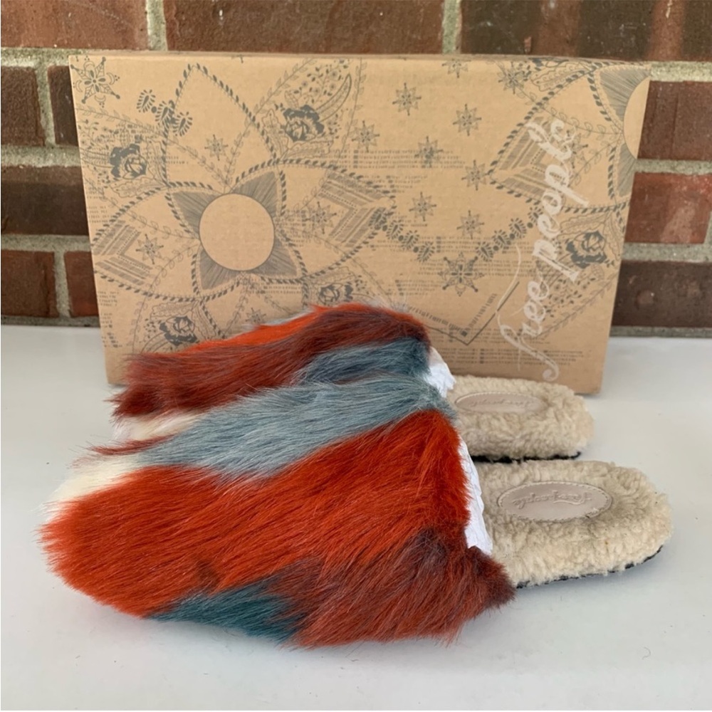 NWT! Free People Daylights Faux Fur Slide Slippers - Picture 7 of 10